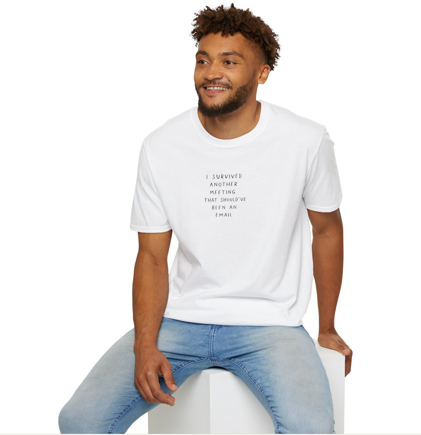 Ofis Esprili “I Survived Another Meeting” Yazılı Unisex Tişört – %100 Pamuk, XS-2XL